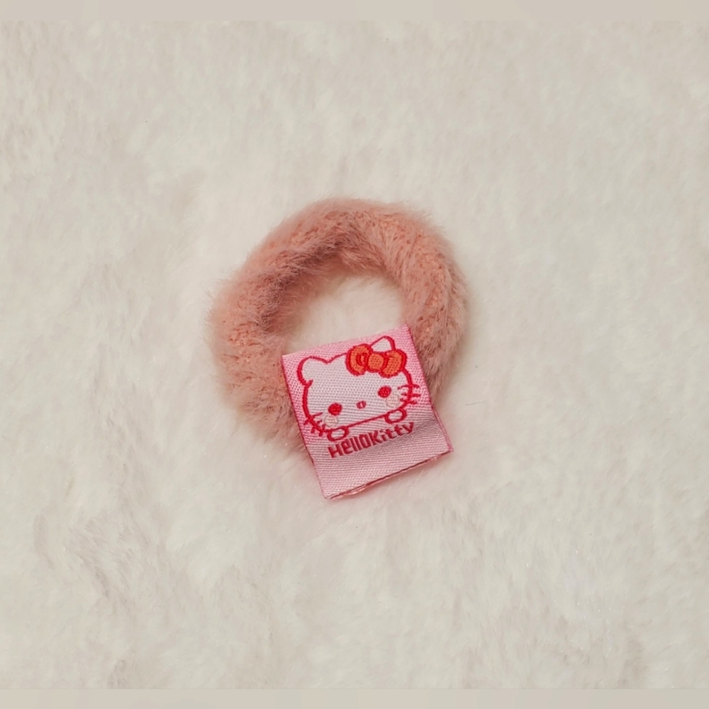 ✨️New Hello Kitty Pink Fuzzy Hair Tie